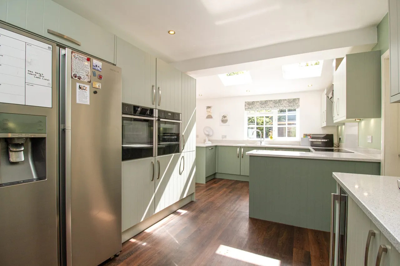 Frere Avenue, Fleet, GU51 5AW, photo 7