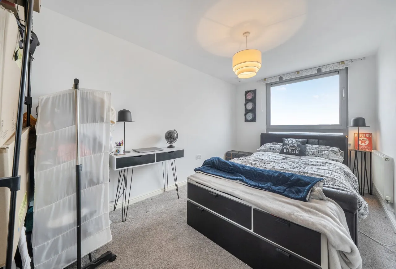 Throwley Way, Sutton, SM1 4FD, photo 6