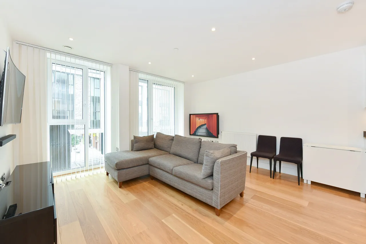 1 bed flat for sale, Thanet Tower, London, E16