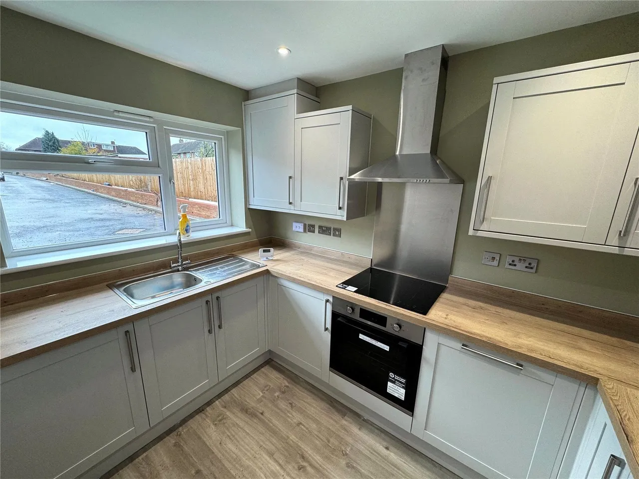 Common Lane, Sheldon, B26, photo 7