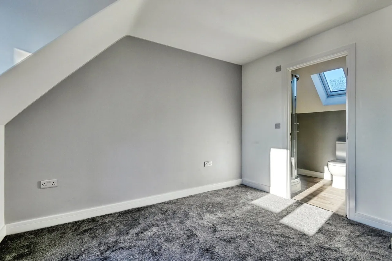 Common Lane, Sheldon, B26, photo 17