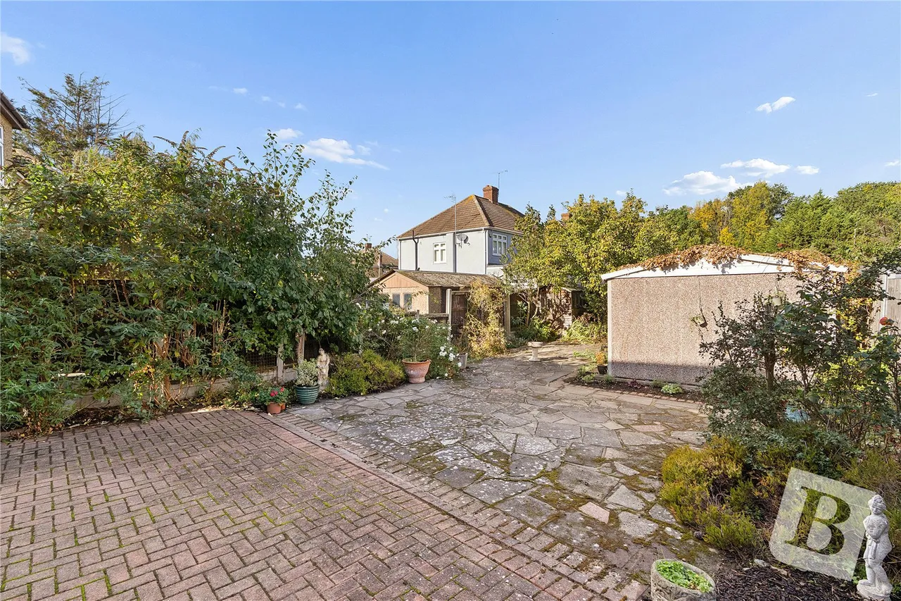 St. Marys Lane, Upminster, RM14, photo 19