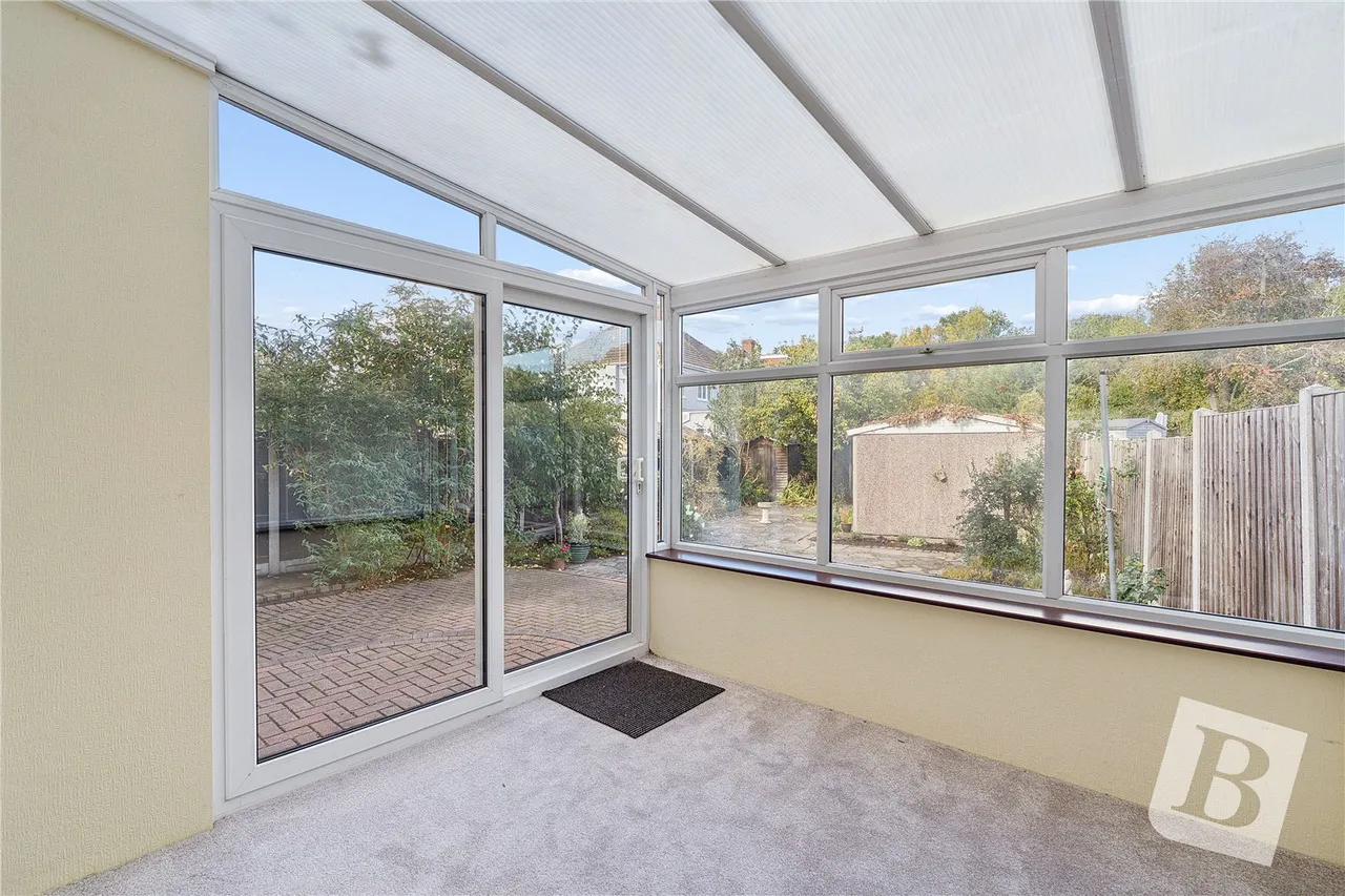 St. Marys Lane, Upminster, RM14, photo 7