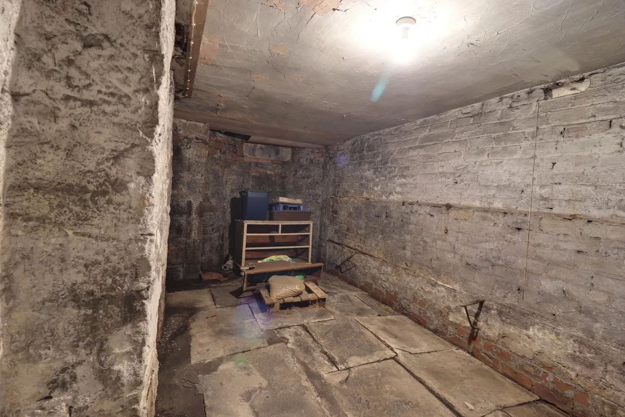 Adelaide Street, Todmorden, OL14, photo 19