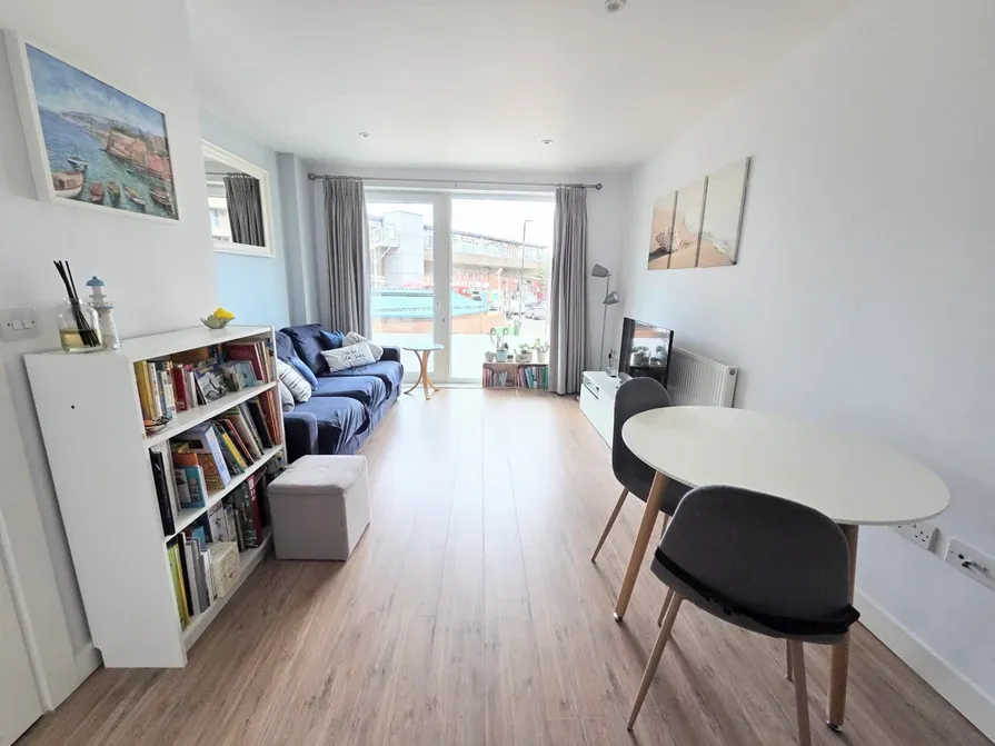 Deals Gateway, Onese8 Development, Greenwich, SE10 8EA, photo 13