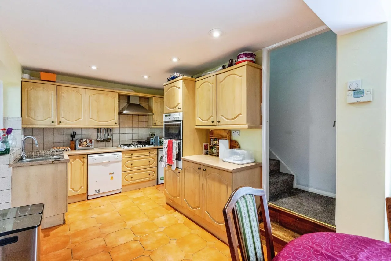 Valley Rise, Desborough, NN14, photo 5