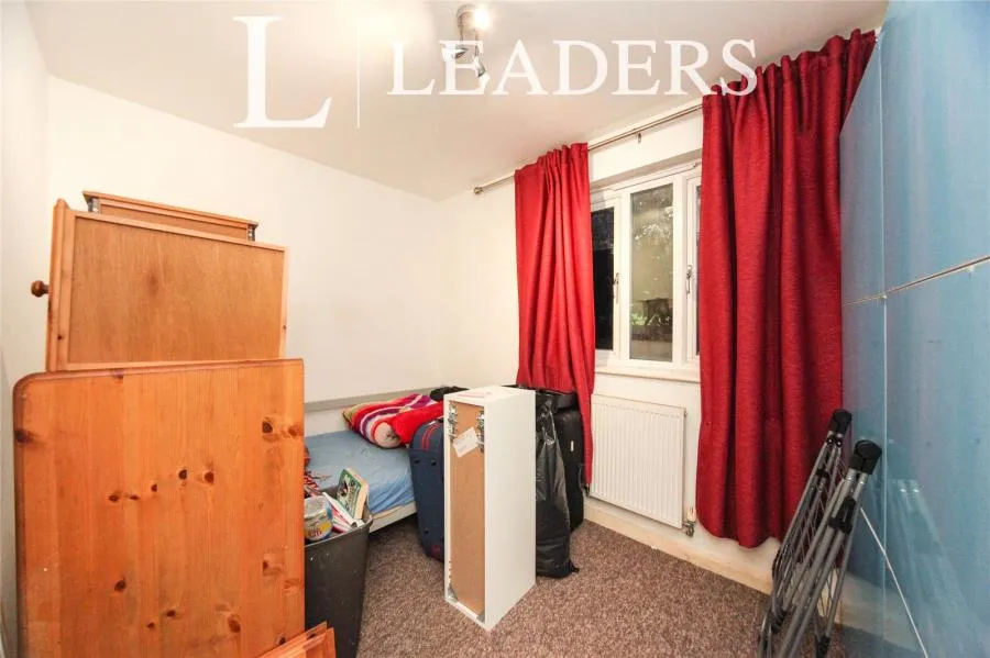Treetop Close, Luton, LU2, photo 6