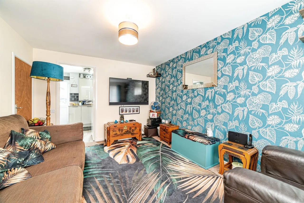 Calleva Close, Basingstoke, photo 2