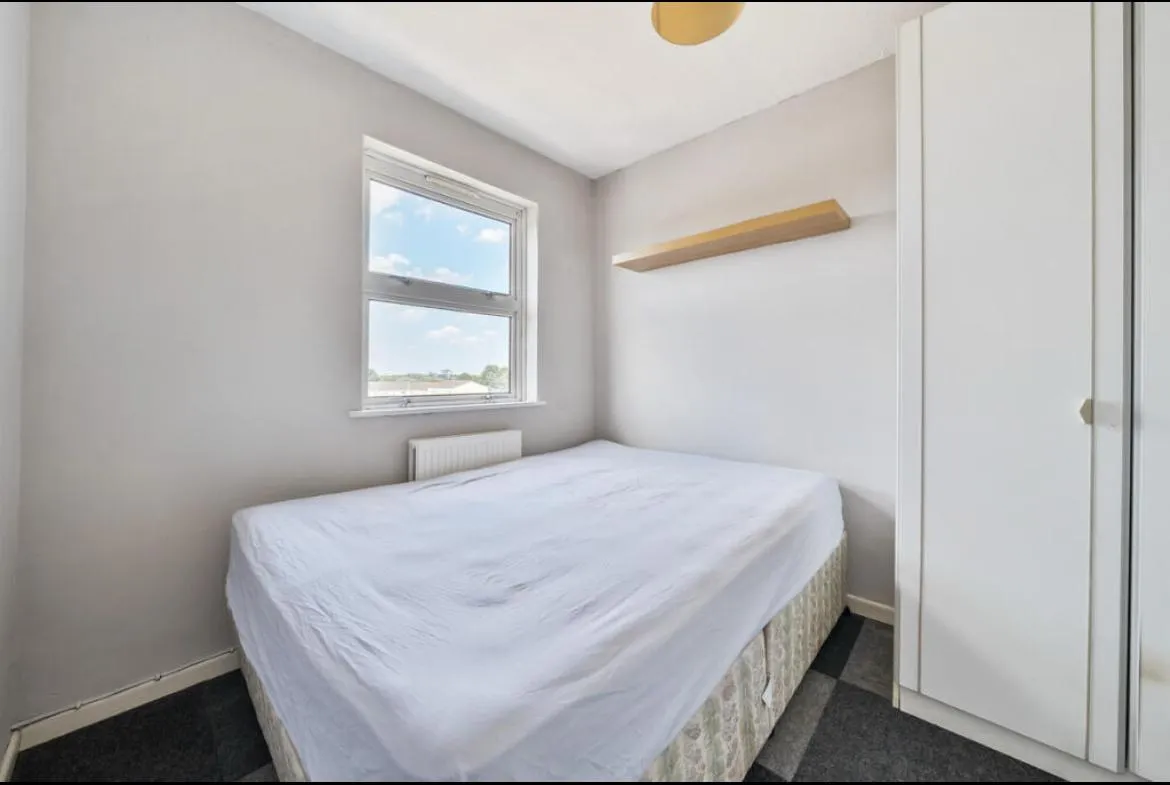 Milwards, Harlow, CM19, photo 10