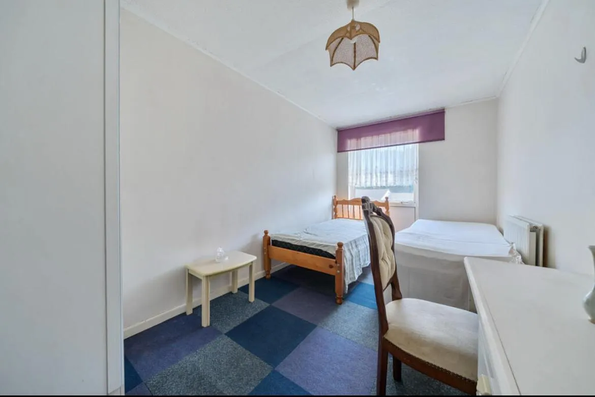 Milwards, Harlow, CM19, photo 7