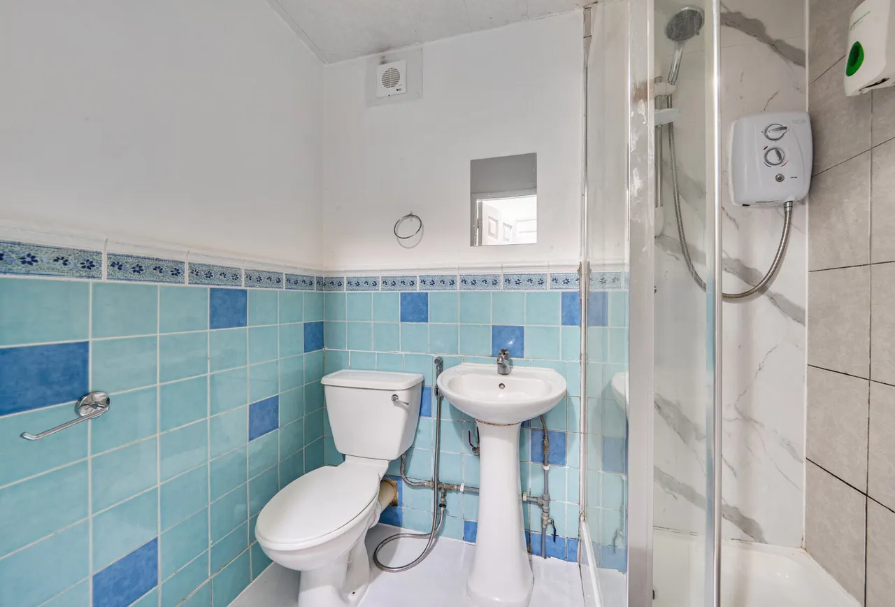 Colwyn Green, Snowdon Drive, NW9 7RB, photo 6