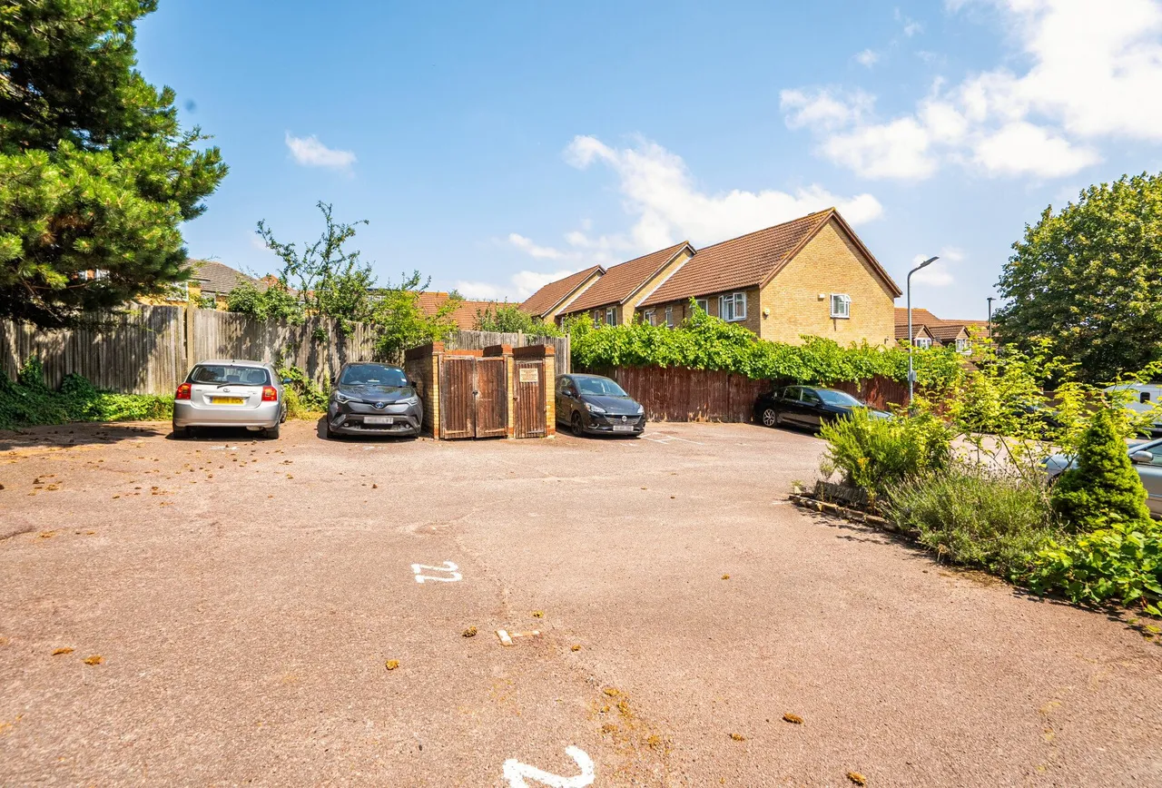 Colwyn Green, Snowdon Drive, NW9 7RB, photo 7