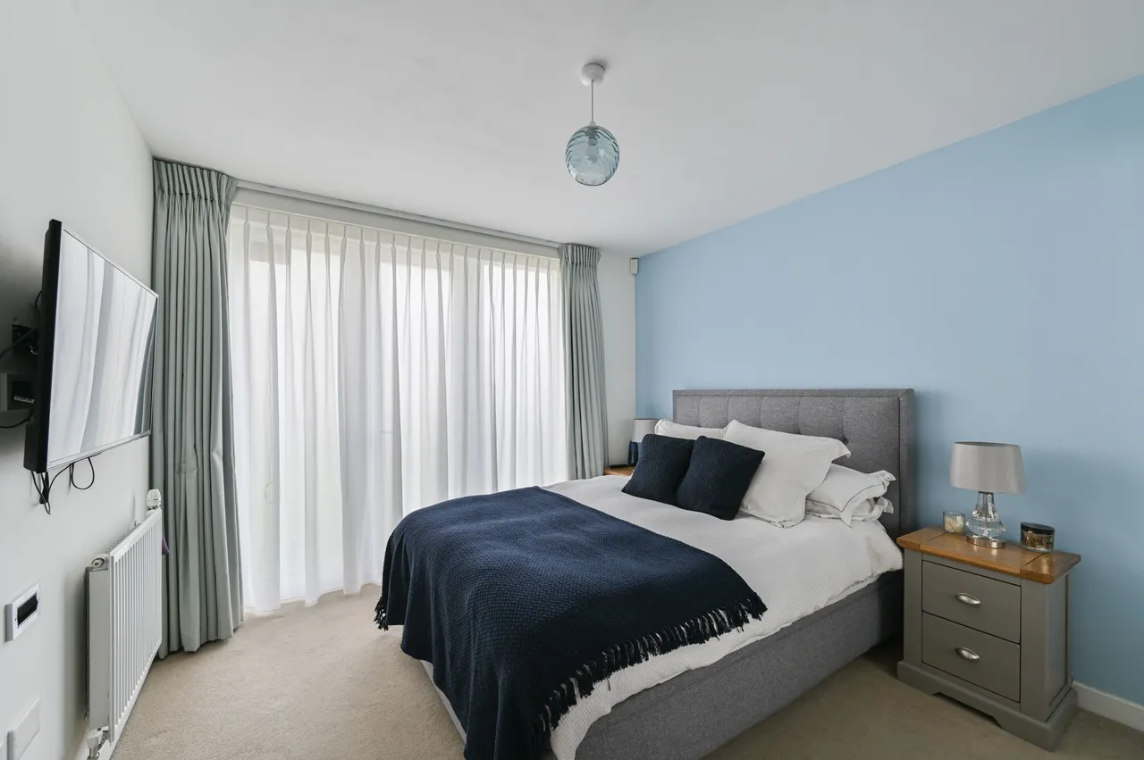 3 Westwood House, 47 Old Devonshire Road, London, photo 9