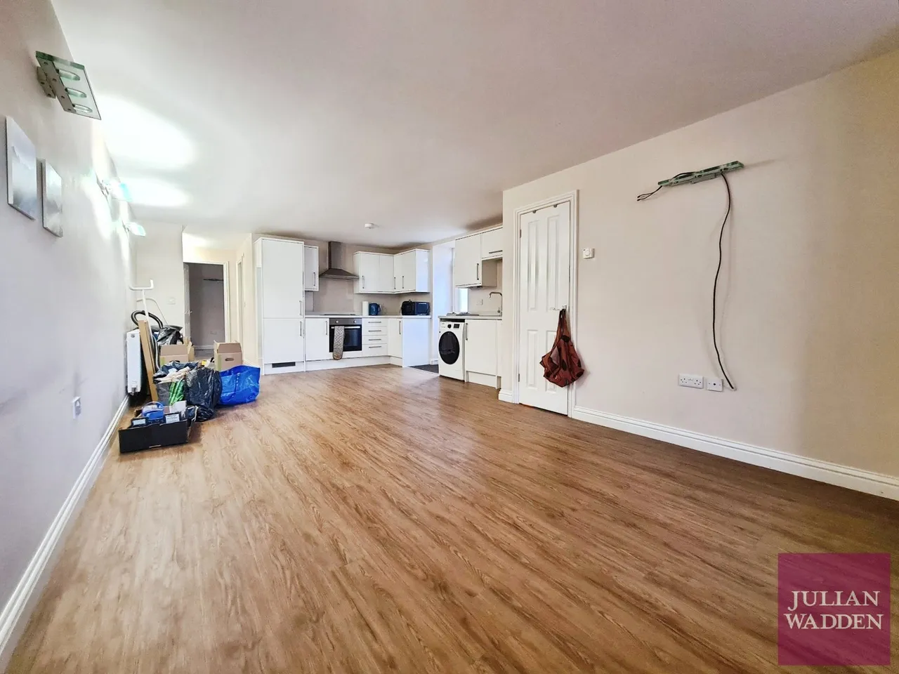 Wood Street, Glossop, SK13, photo 5