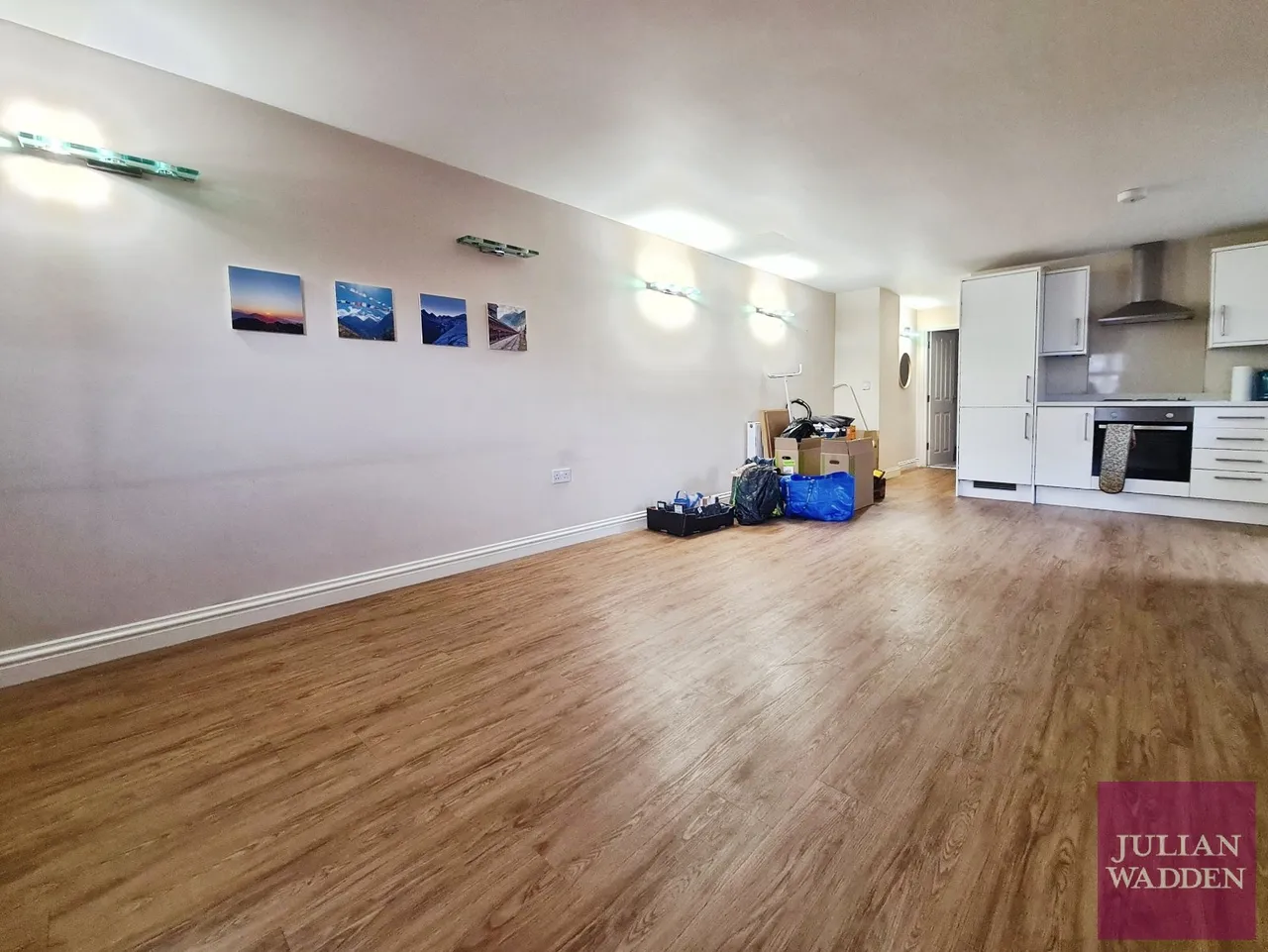 Wood Street, Glossop, SK13, photo 4