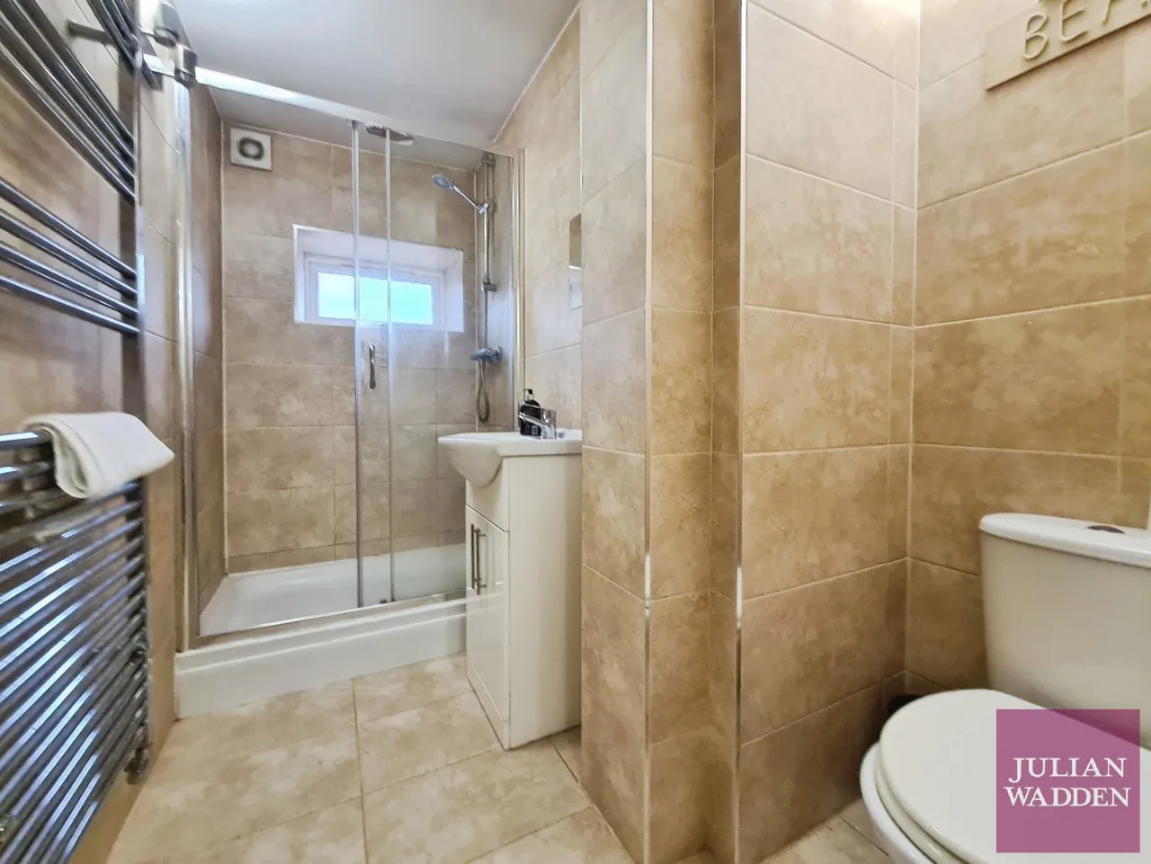 Wood Street, Glossop, SK13, photo 8