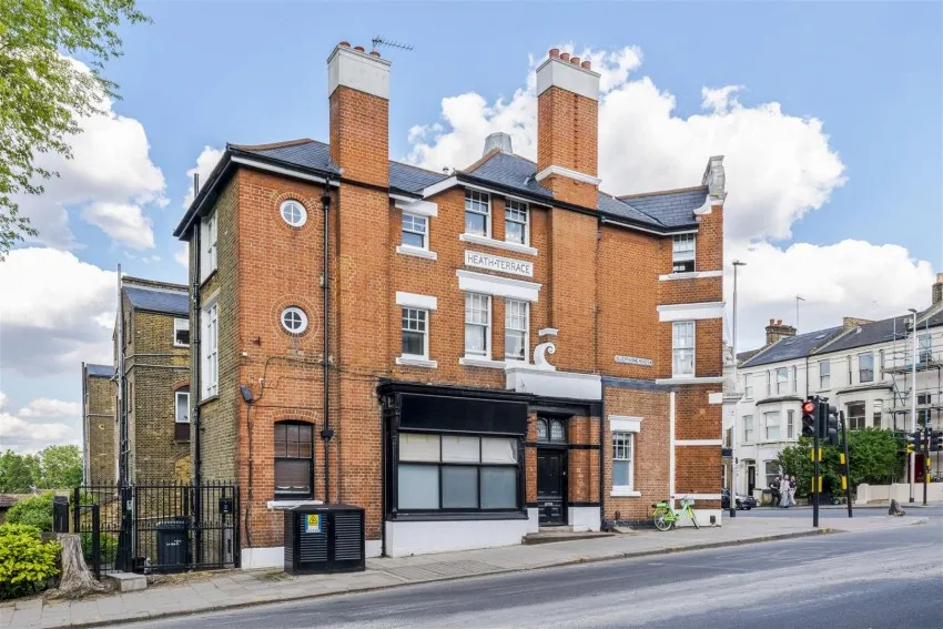 Silverthorne Road, Clapham, SW8, photo 8