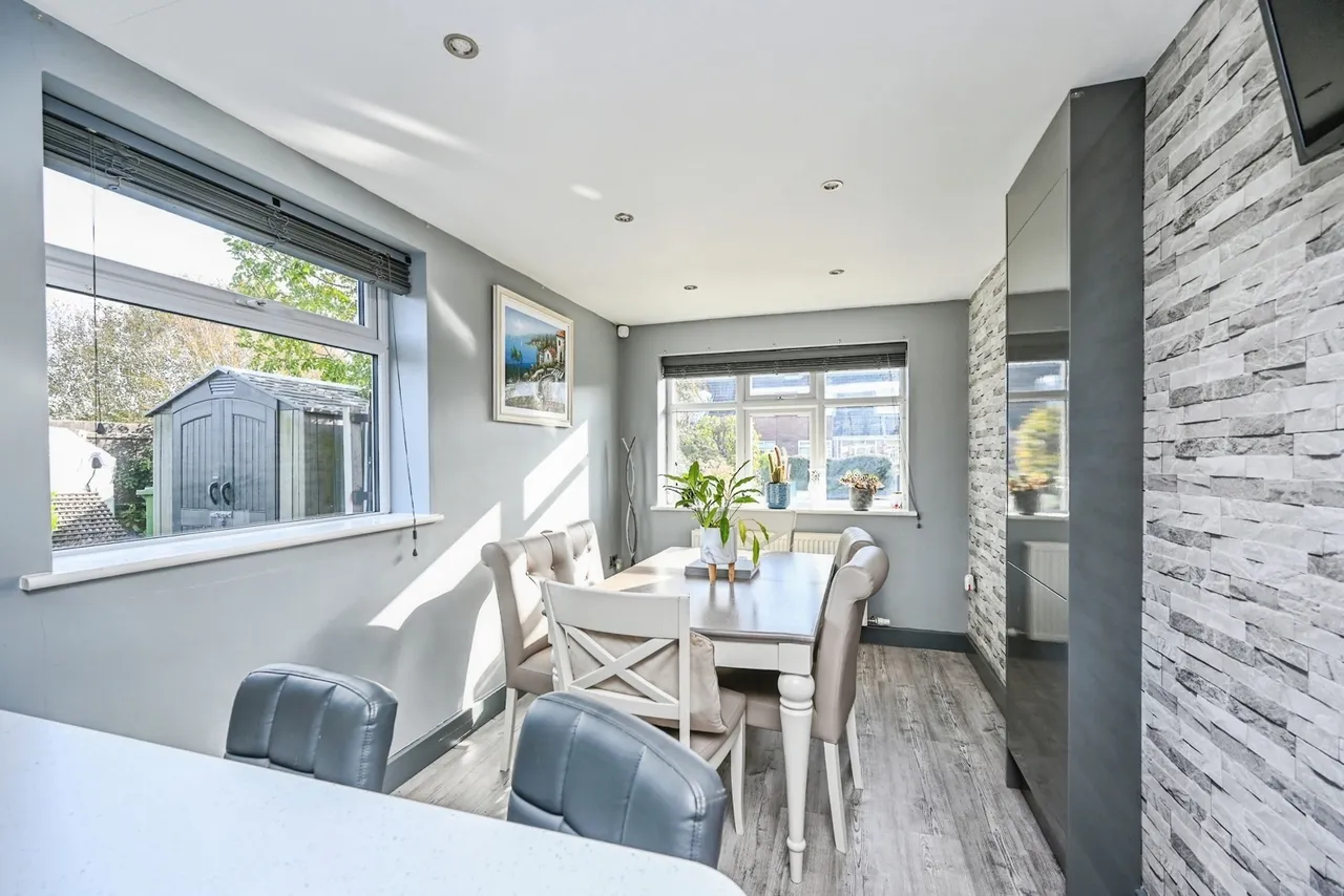 Ditchfield, Liverpool, L37, photo 5