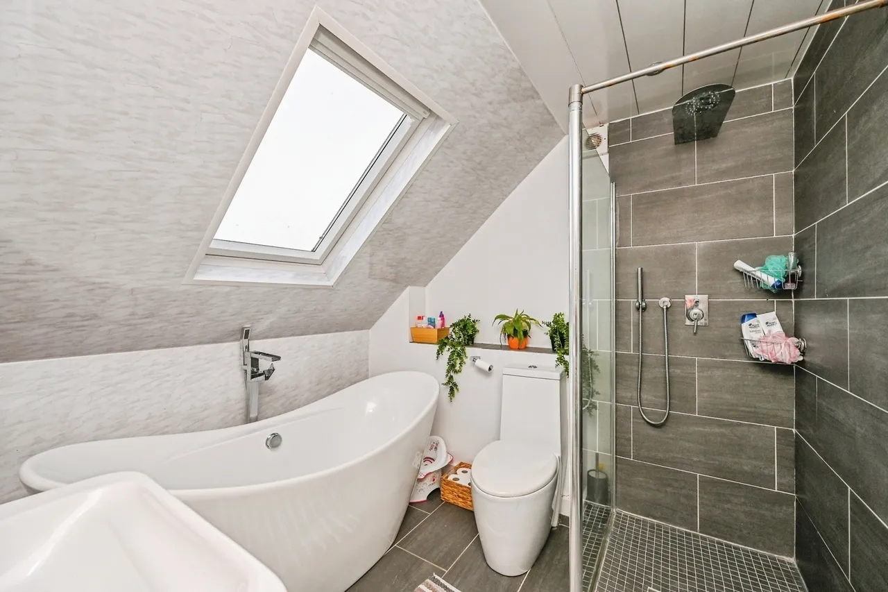 Ditchfield, Liverpool, L37, photo 7