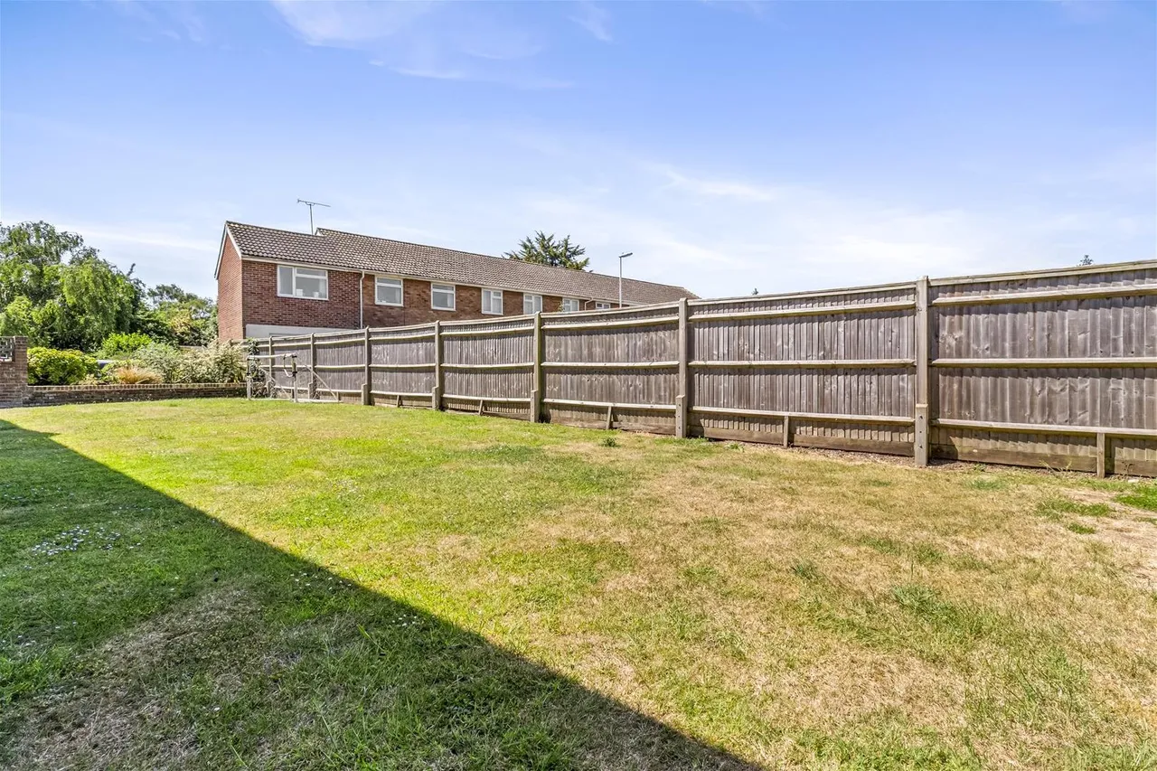 Durrington Lane, Worthing, photo 13