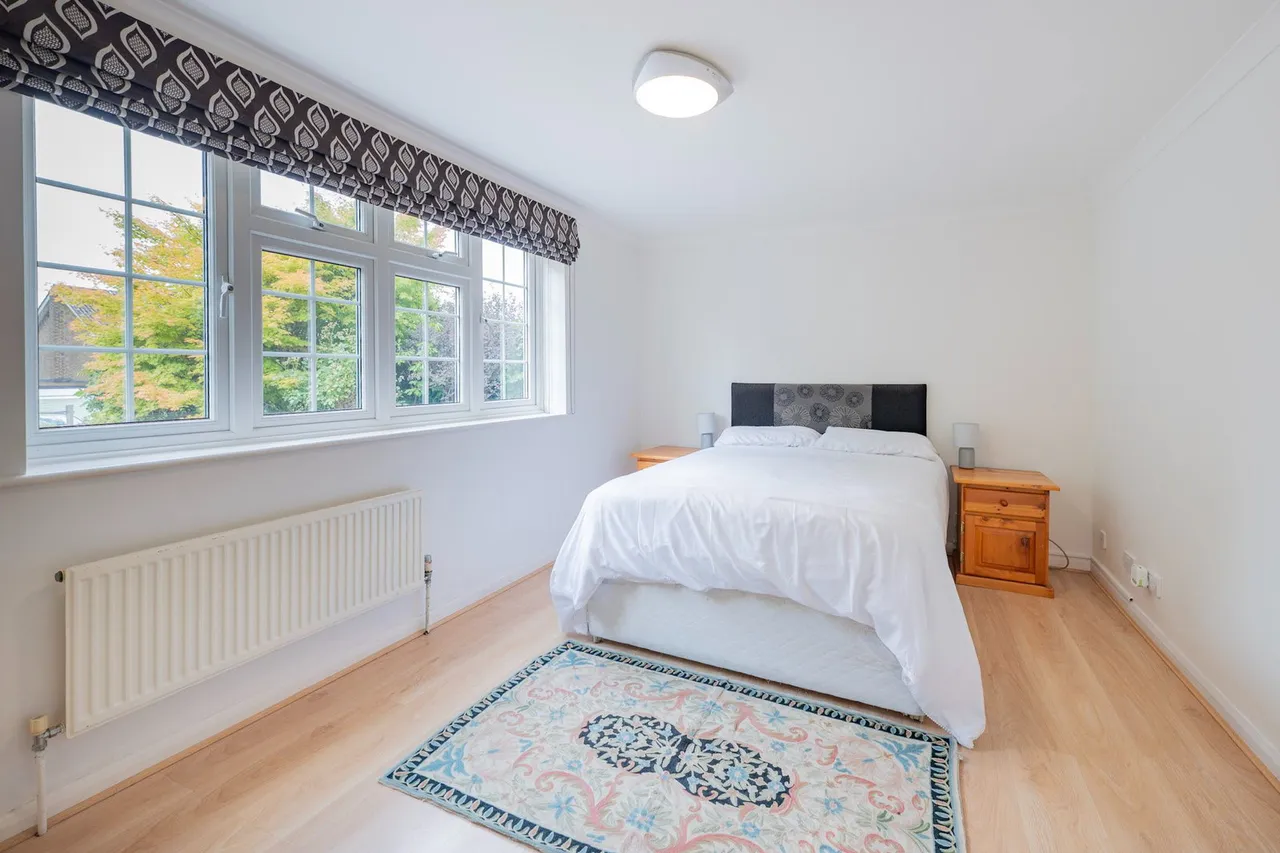Wellesley Close, Crowborough, TN6, photo 10