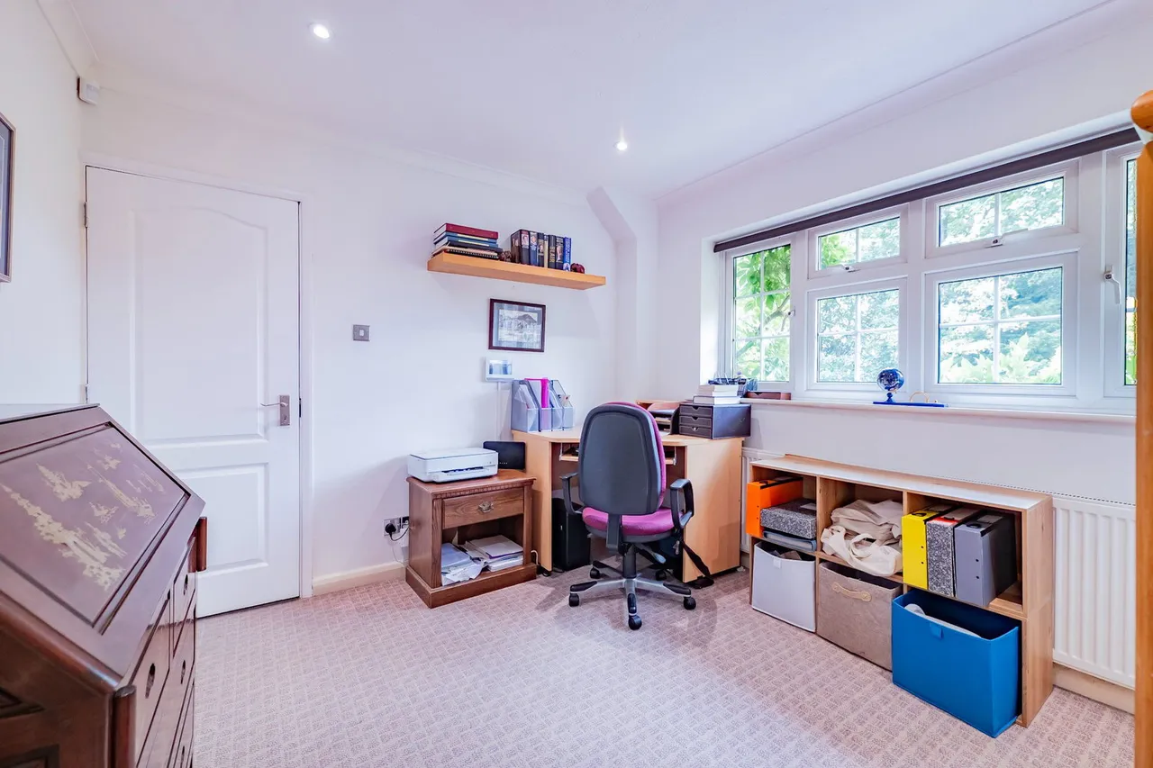 Wellesley Close, Crowborough, TN6, photo 8