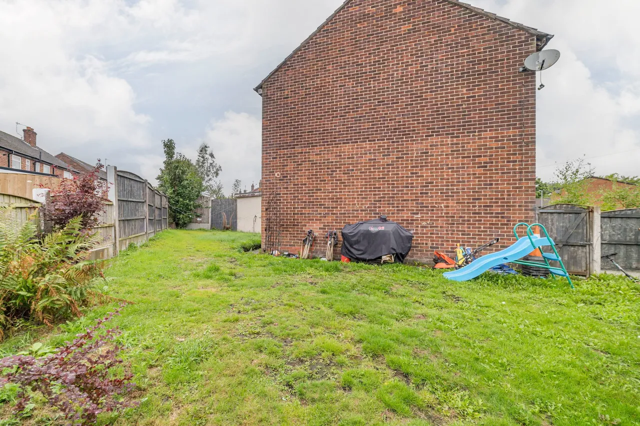Peel Street, Heywood, photo 17