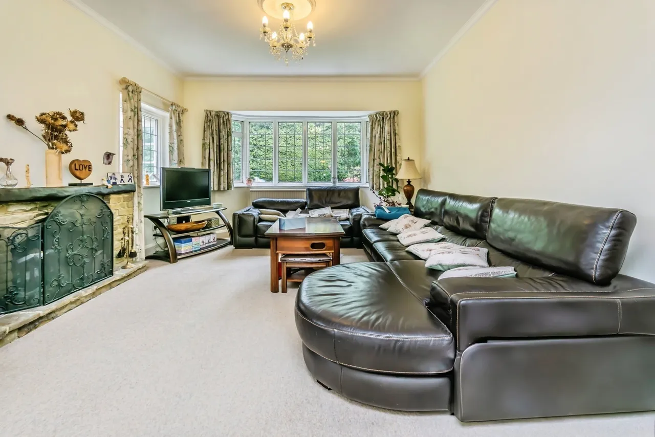 Firs Road, Kenley, Surrey, CR8, photo 2