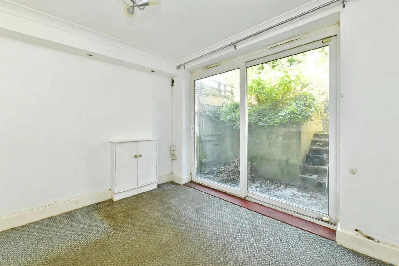 Blandford Road, Plymouth, photo 2