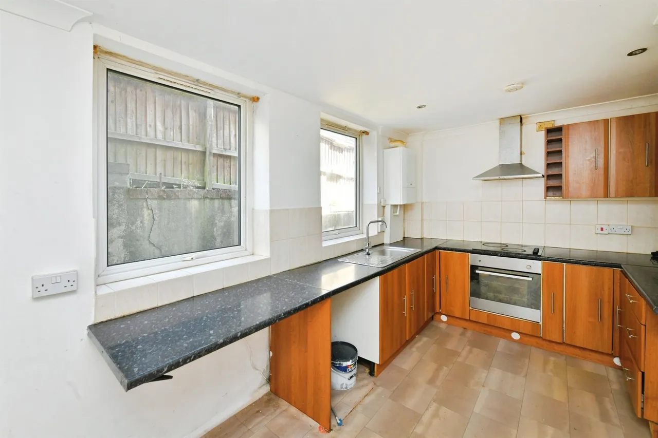 Blandford Road, Plymouth, photo 8
