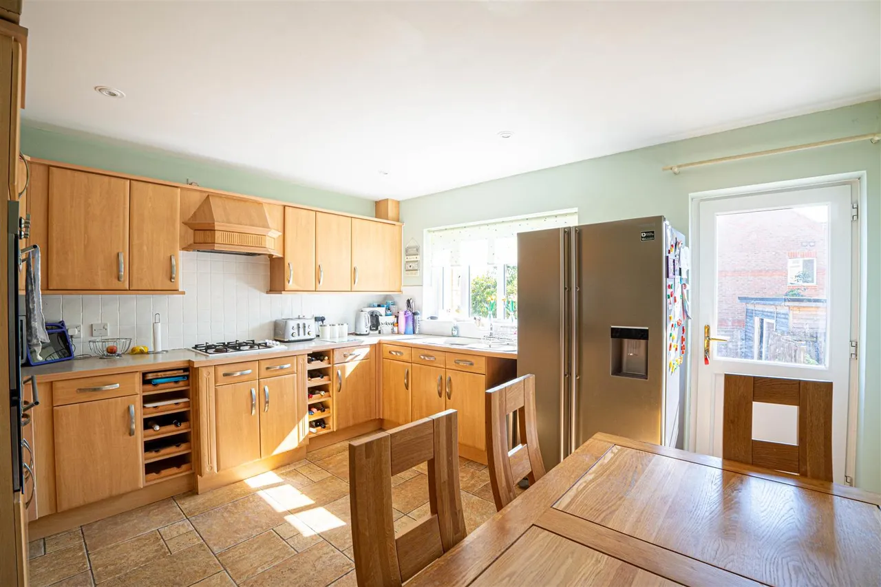 Newts Way, St. Leonards-On-Sea, photo 4