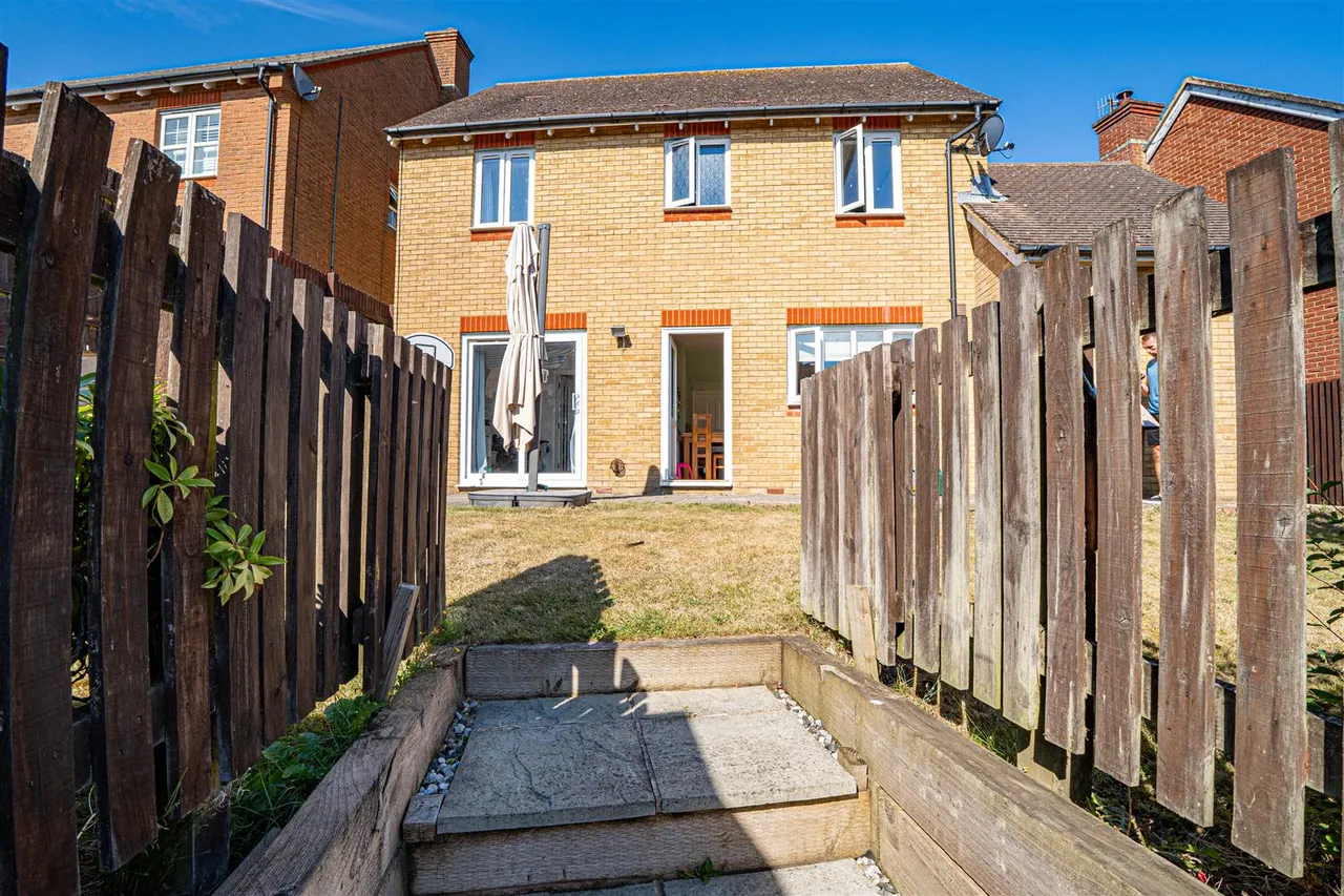 Newts Way, St. Leonards-On-Sea, photo 30