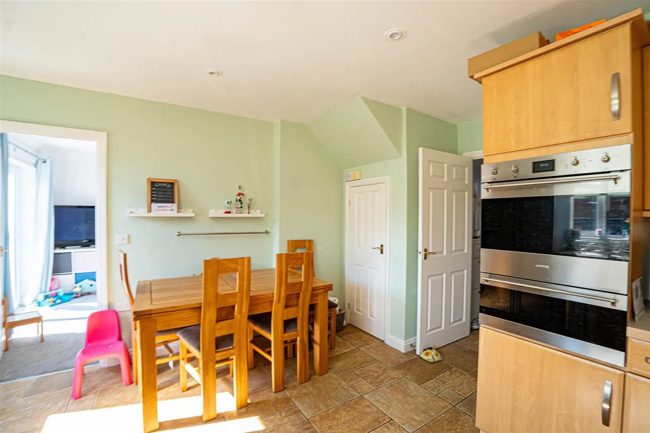 Newts Way, St. Leonards-On-Sea, photo 22