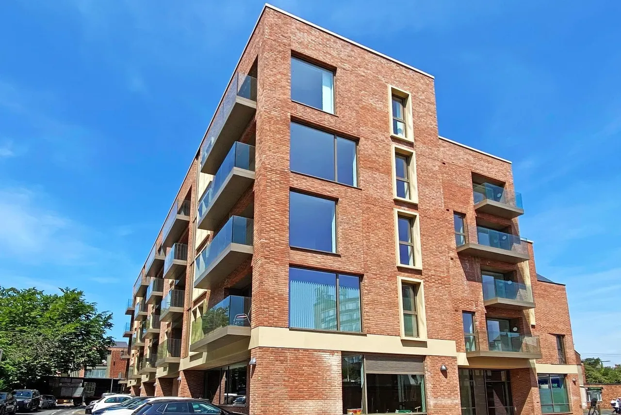 Hope Square, Altrincham, WA14, photo 13
