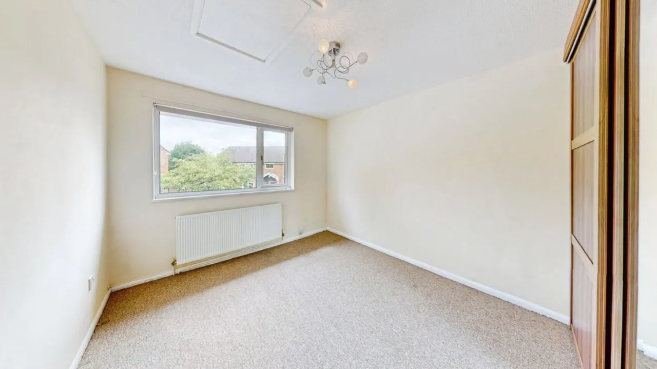 Ennerdale Road, Cheltenham, Gloucestershire, photo 8