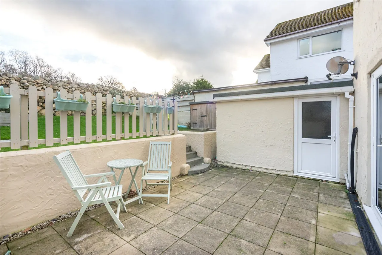 Gorwel, Llanfairfechan, LL33, photo 15