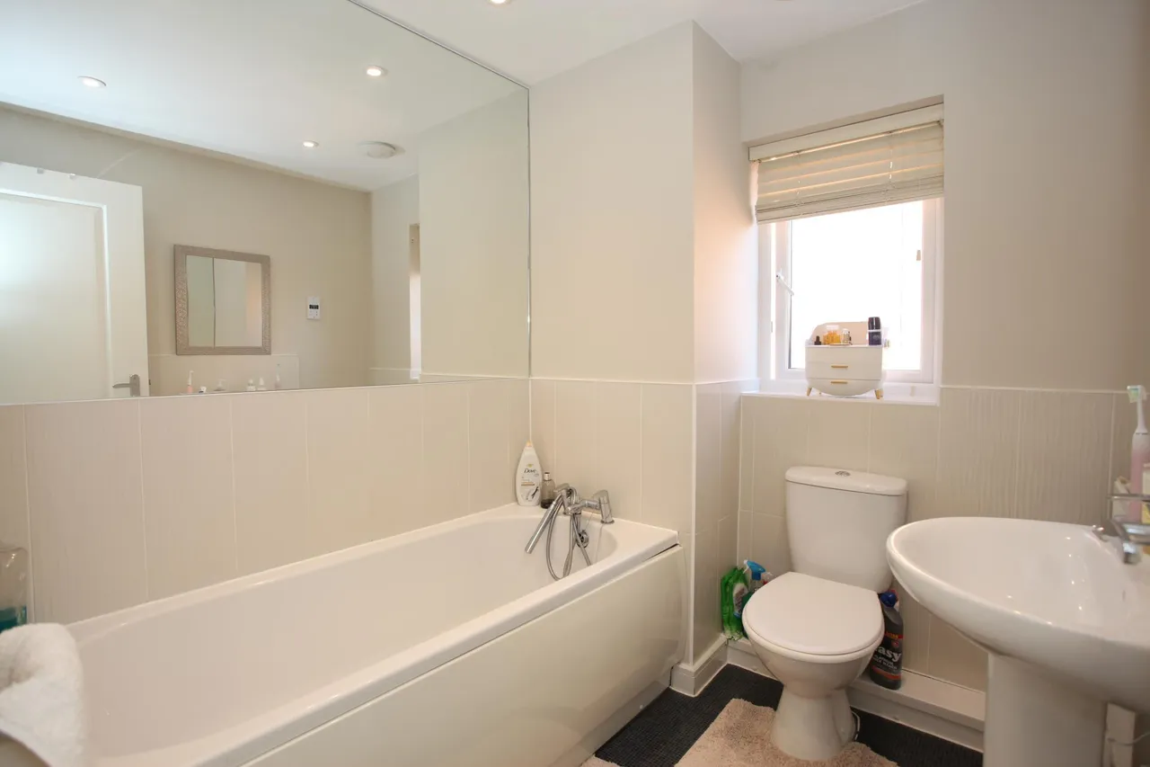 Maplewood, Newport, NP18, photo 17
