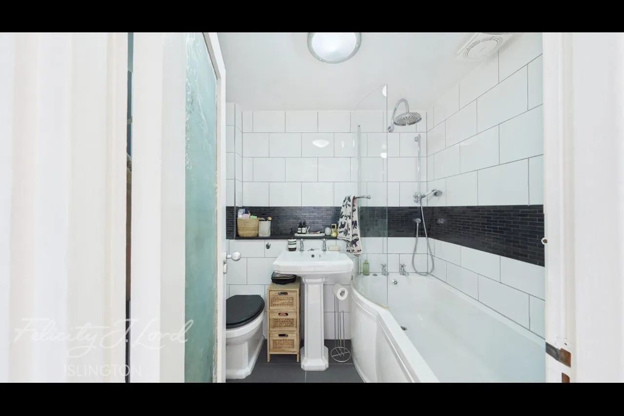 Poets Road, London, N5, photo 14