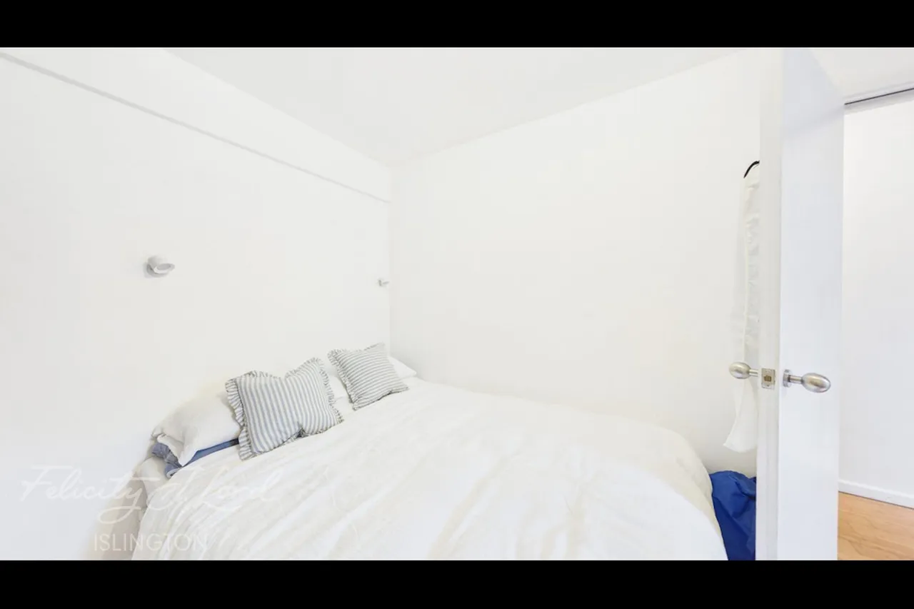 Poets Road, London, N5, photo 17
