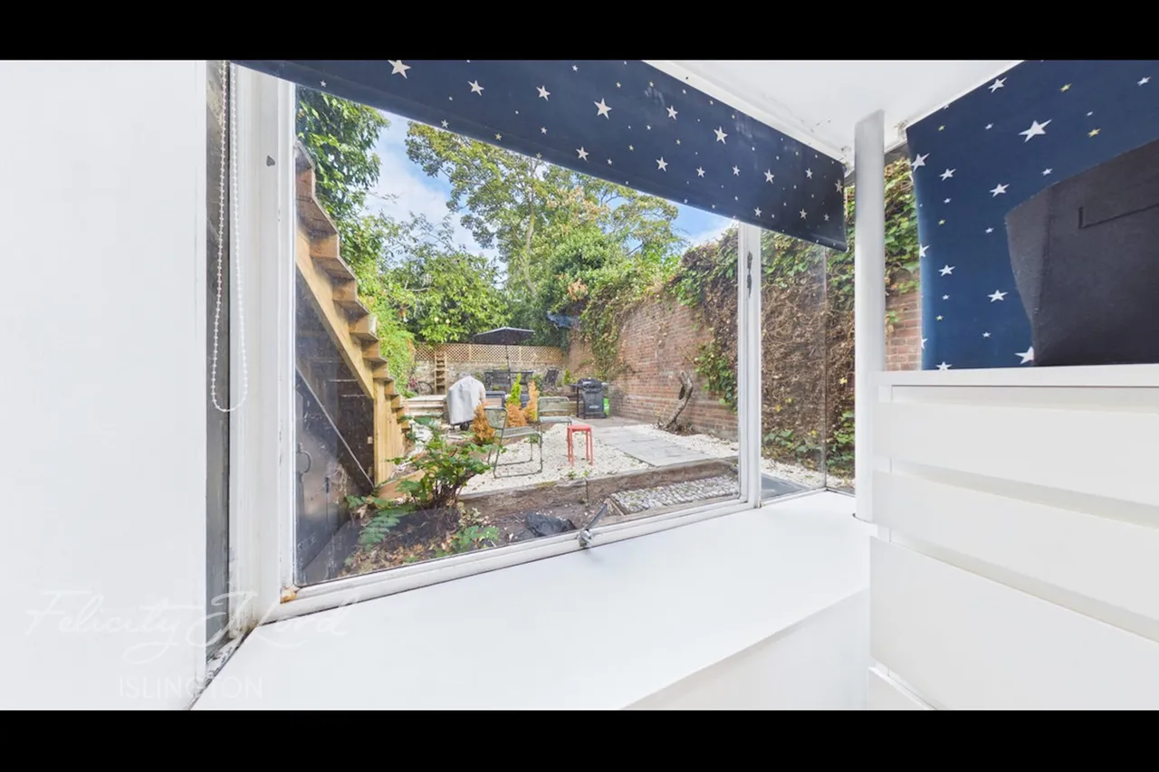 Poets Road, London, N5, photo 26