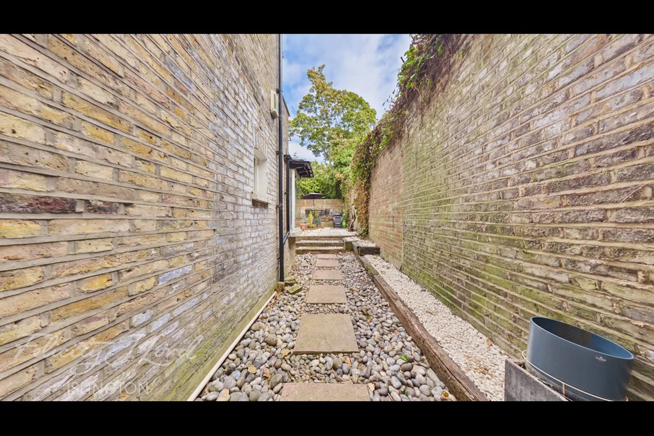 Poets Road, London, N5, photo 24