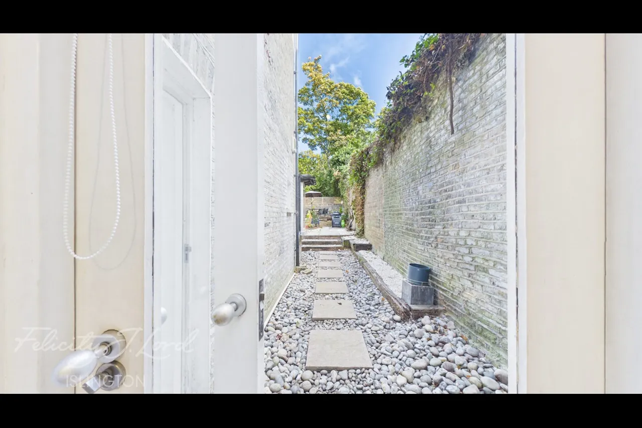 Poets Road, London, N5, photo 2