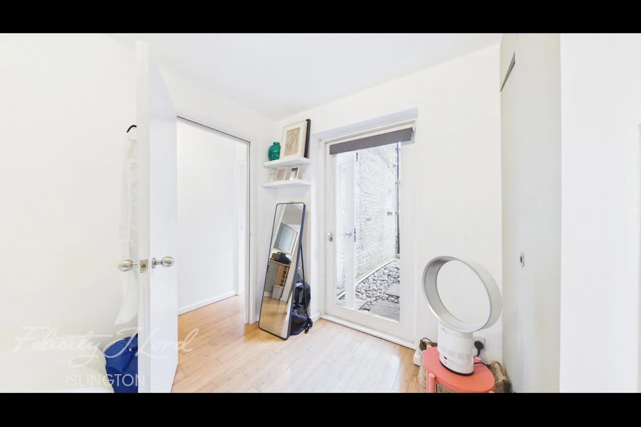 Poets Road, London, N5, photo 16