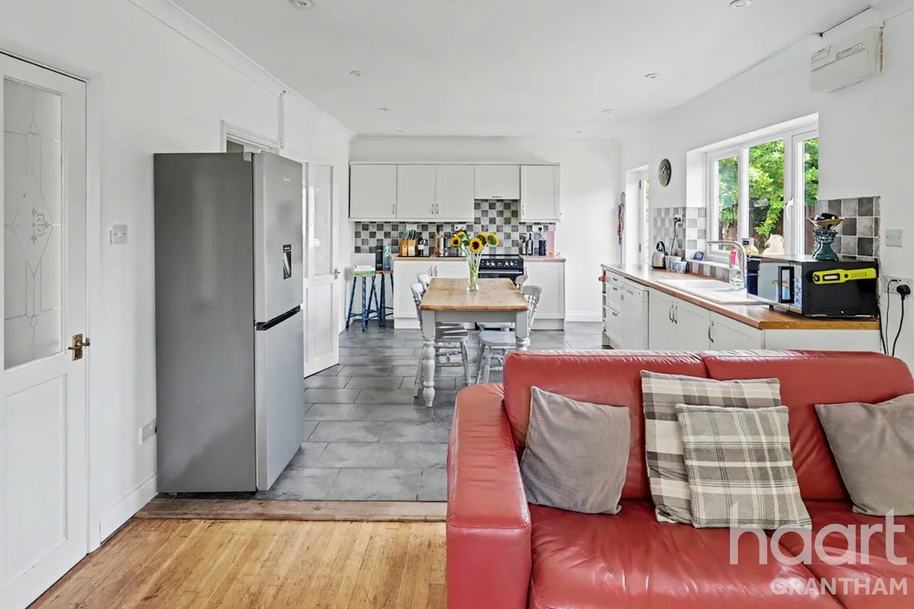 Chapel Street, Sleaford, NG34, photo 7