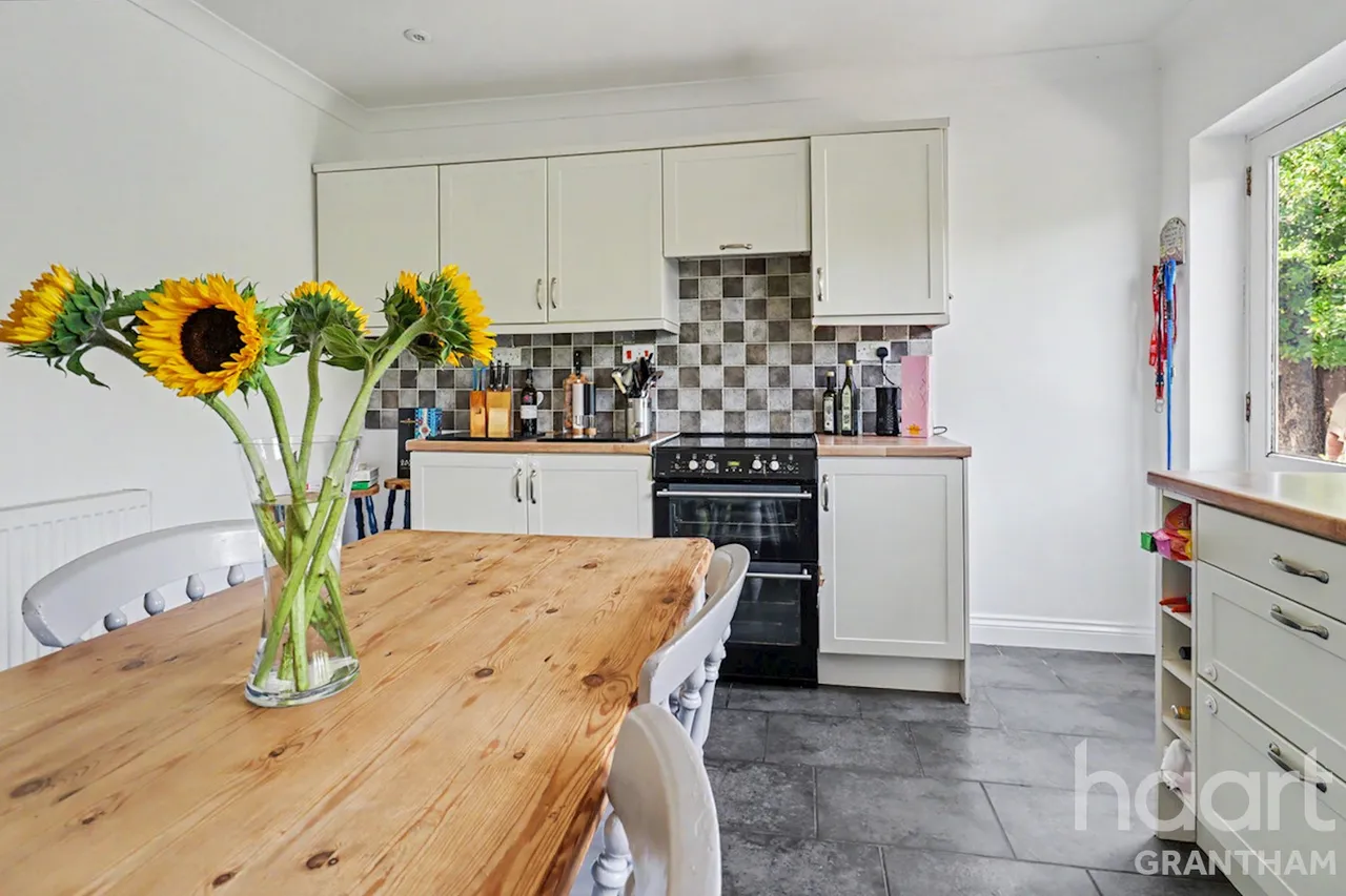 Chapel Street, Sleaford, NG34, photo 6