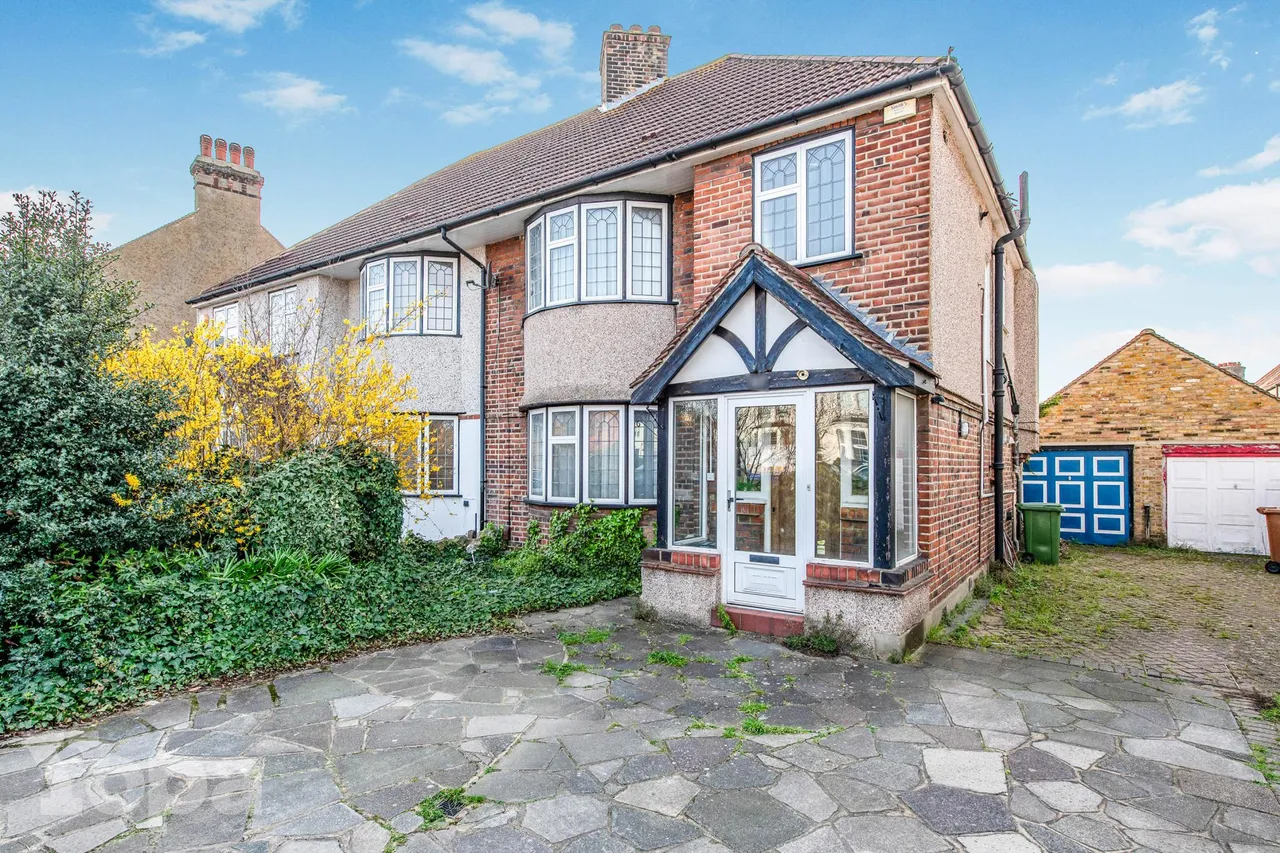 Brampton Road, Bexleyheath, DA7, photo 16