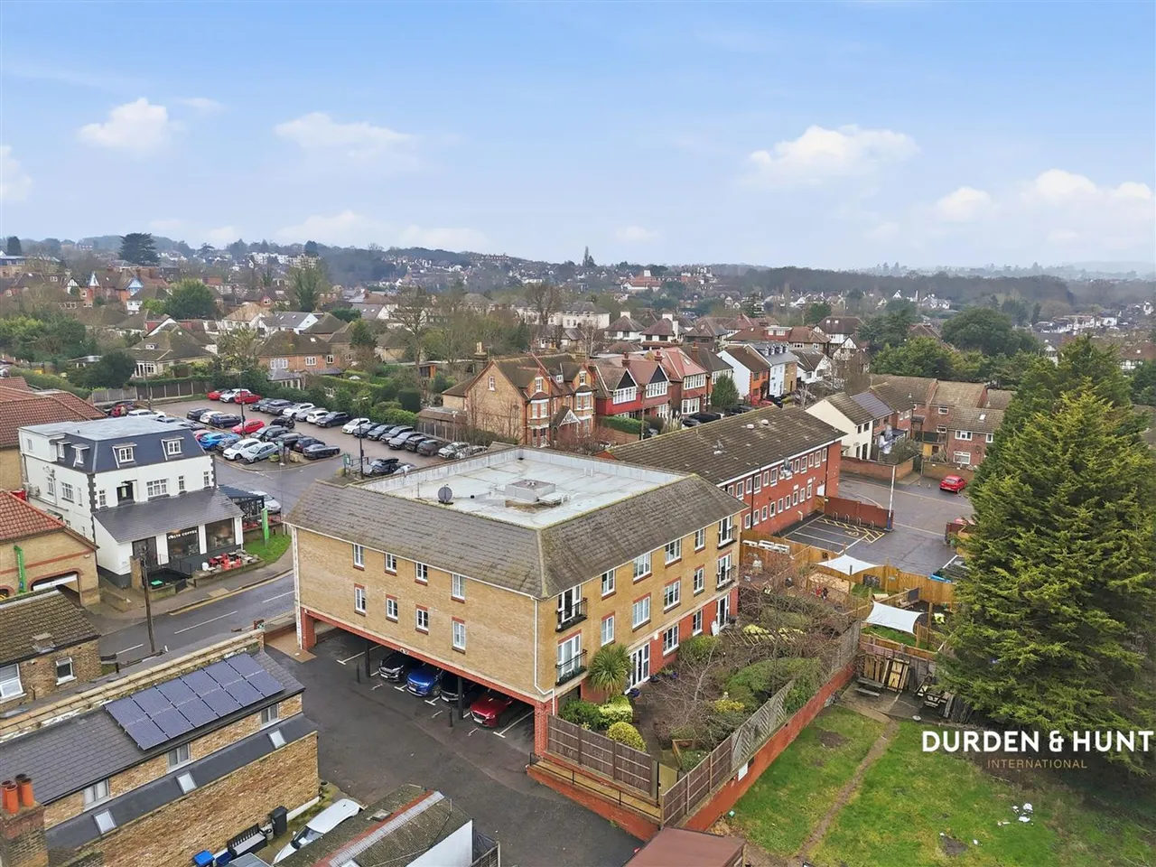 Victoria Road, Buckhurst Hill, IG9, photo 14