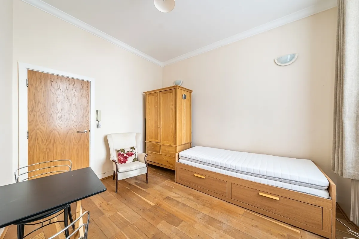 Cumberland Street London SW1V, photo 5