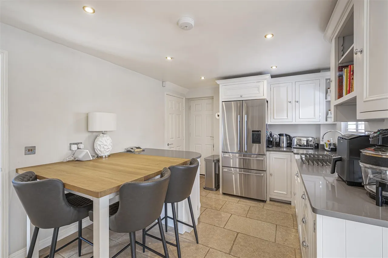 Micklefield Way, Seaford, photo 9