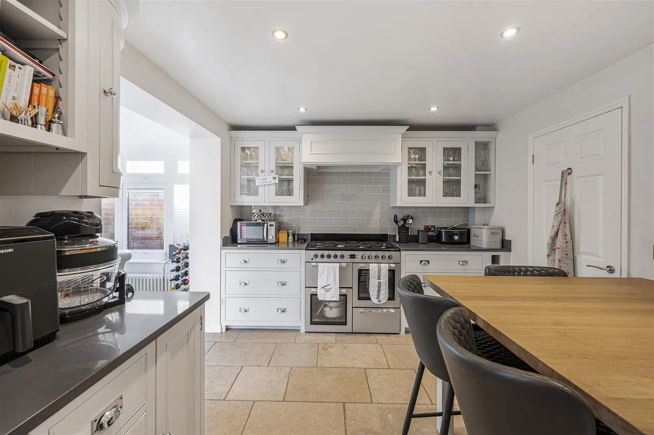 Micklefield Way, Seaford, photo 4